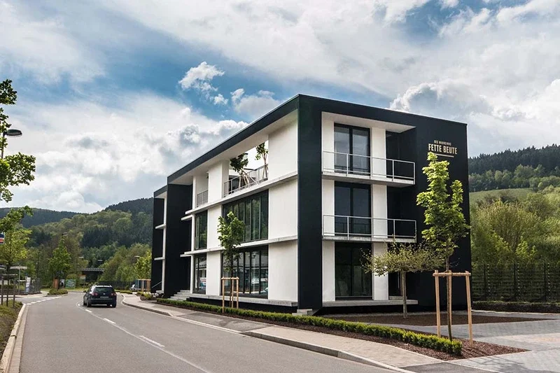 DES WAHNSINNS FETTE BEUTE